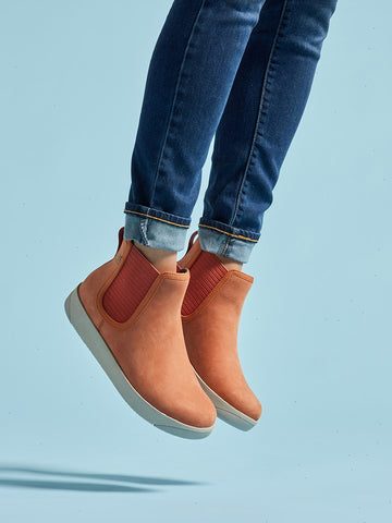 Kicker Chelsea LeatherWomen's Casual Boots